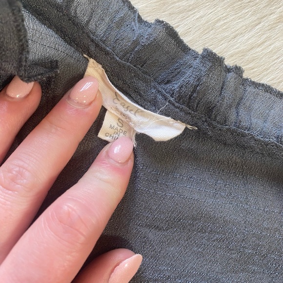 Easel Open Front Ruffled Lightweight Kimono Cardigan - Picture 7 of 8